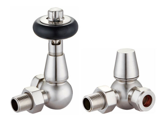 Type traditionnel classique de coin de chrome de valves de radiateur 1/2 pouces pour le tuyau d'en cuivre de 15mm